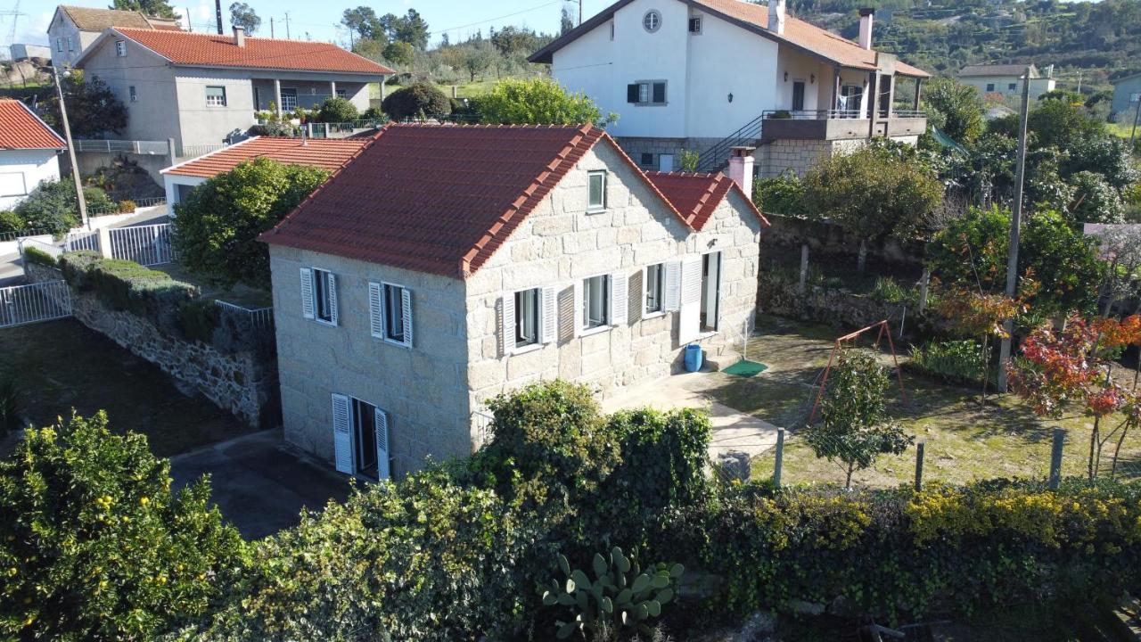 Casa Do Viso Guest House โอลีเวราดวสปิตาล ภายนอก รูปภาพ
